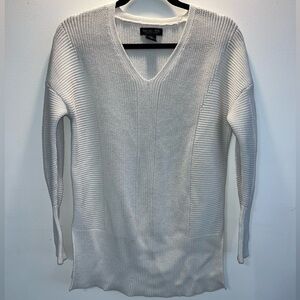 Women’s Rachel Zoe White Tunic Knit Sweater